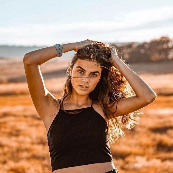 NEW 2 mm Platinum Plated Stainless Steel‎ 316L Stackable Guitar String Bracelets - Picture 8 of 15